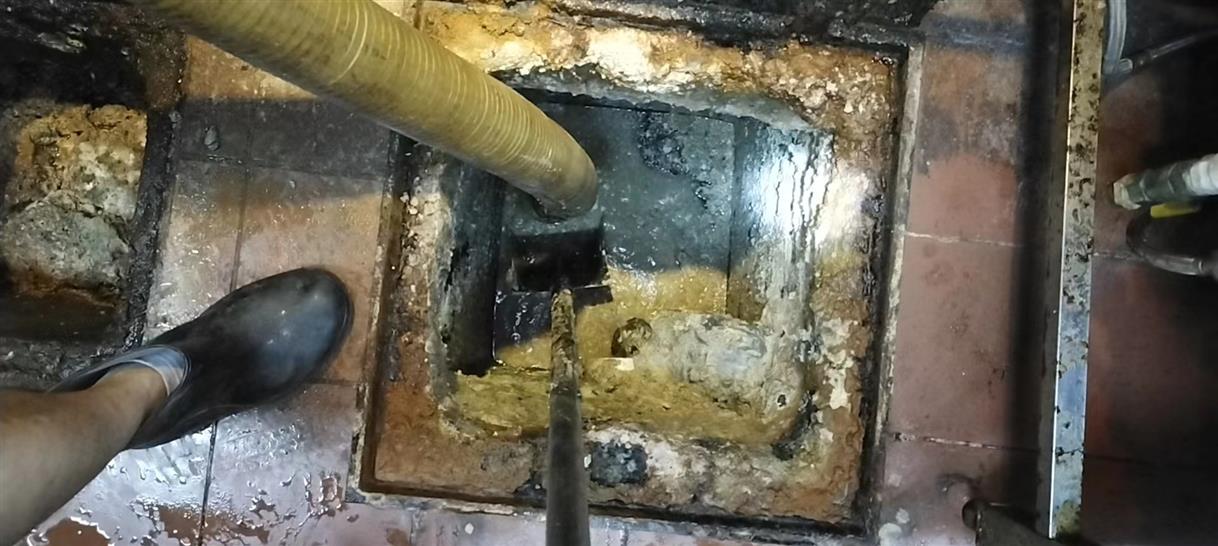 温泉化油池清理-污水池清掏