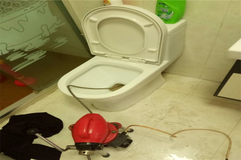 温泉如何疏通马桶 疏通马桶多少钱