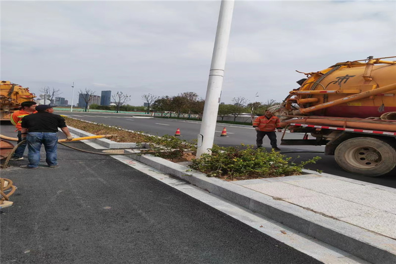温泉雨水管道清淤-污水管道清洗
